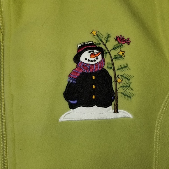 Fleece vest with snowman applique by Tri-mountain - Picture 2 of 7